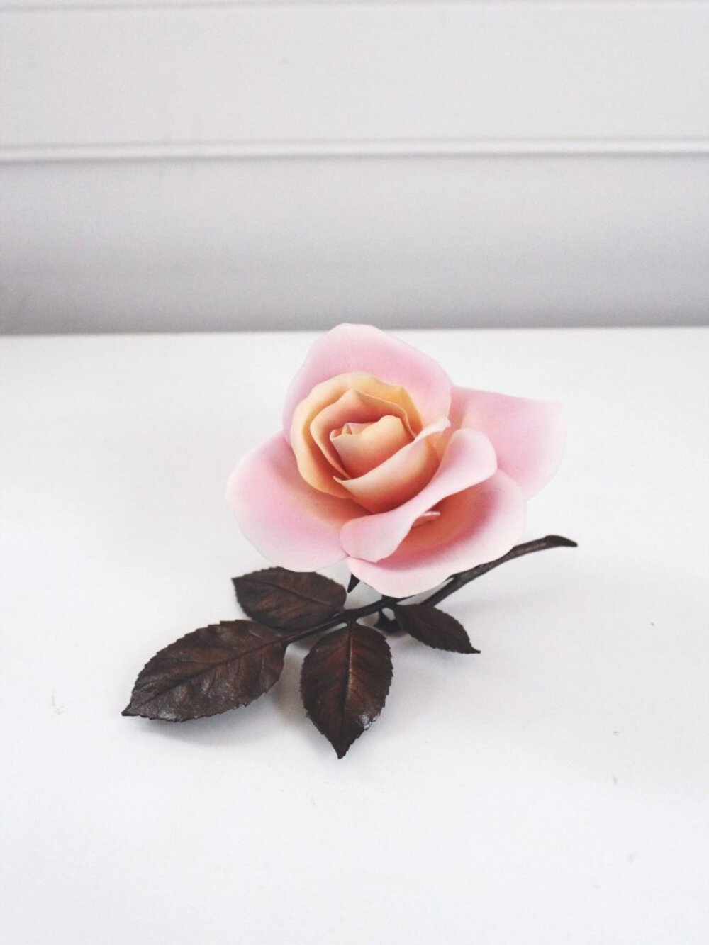 Boehm Porcelain Pink Rose Flower Figurine Bronze Leaves Elizabeth of Glamis